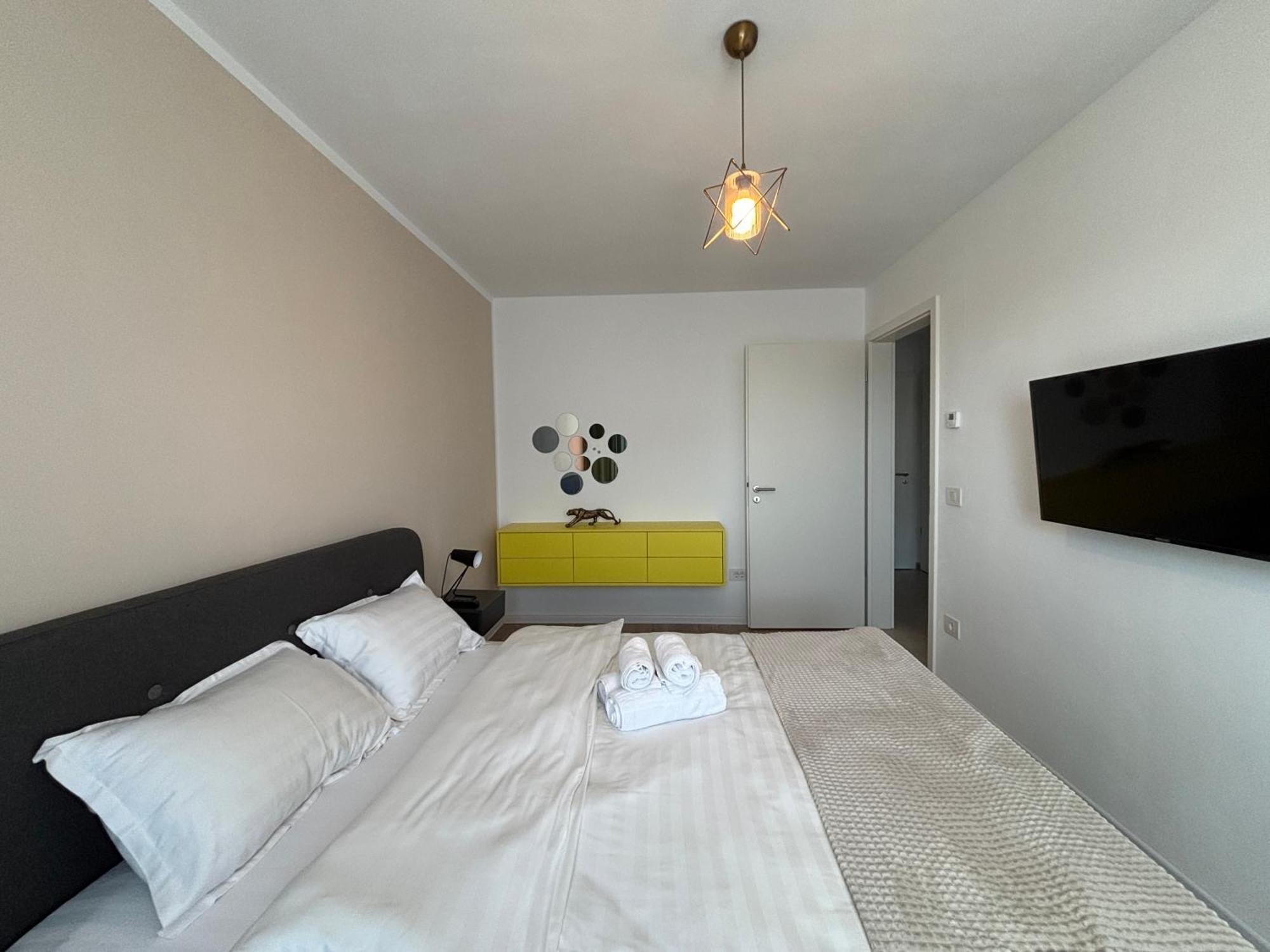 Apartament 4friendscoresibrasov H *